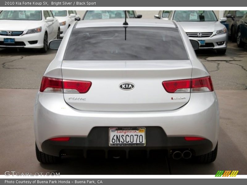 Bright Silver / Black Sport 2010 Kia Forte Koup SX
