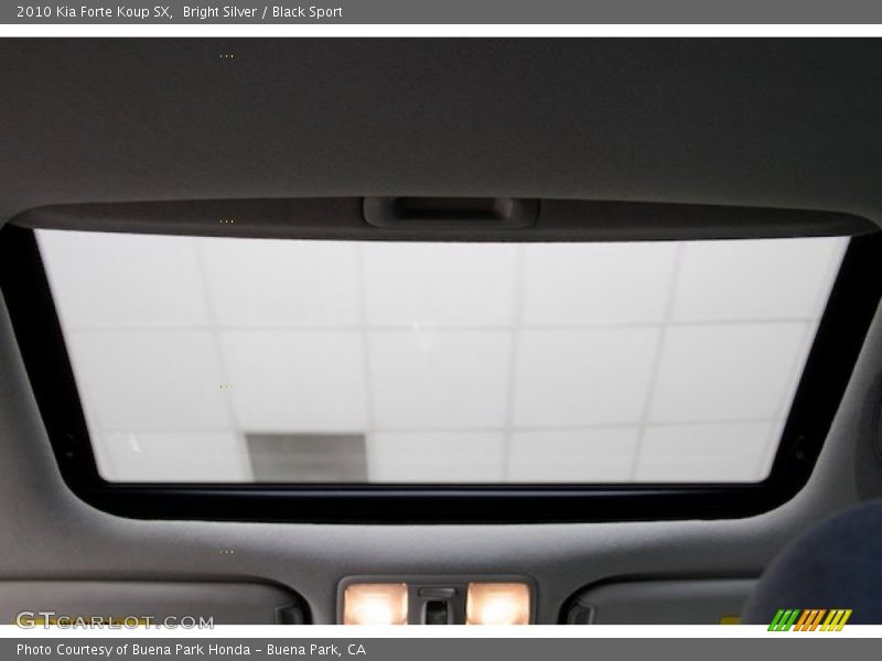 Bright Silver / Black Sport 2010 Kia Forte Koup SX