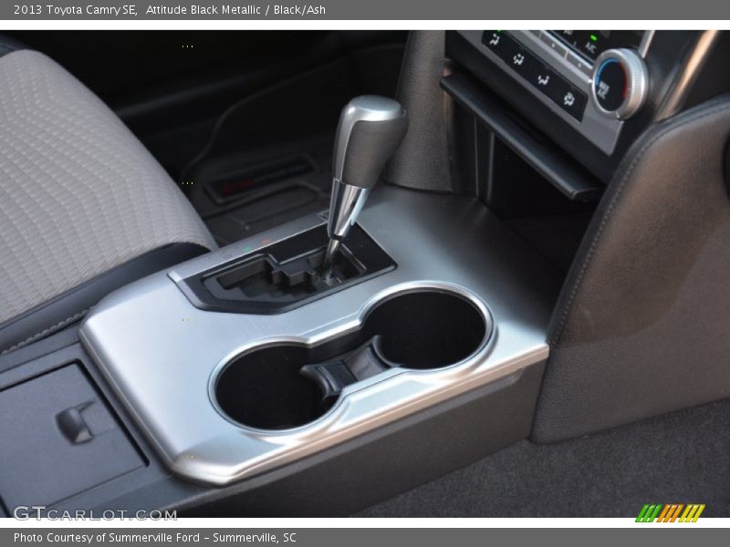 Attitude Black Metallic / Black/Ash 2013 Toyota Camry SE