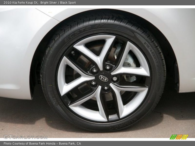 Bright Silver / Black Sport 2010 Kia Forte Koup SX