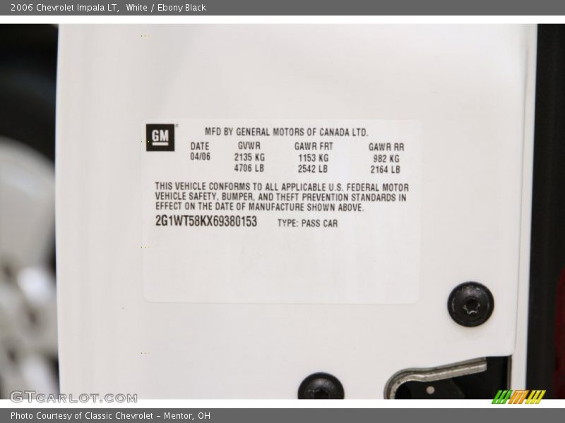 White / Ebony Black 2006 Chevrolet Impala LT
