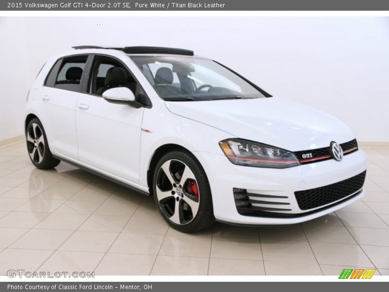 Pure White / Titan Black Leather 2015 Volkswagen Golf GTI 4-Door 2.0T SE