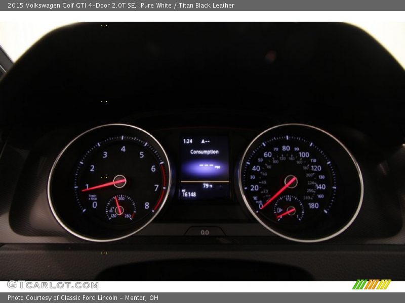 Pure White / Titan Black Leather 2015 Volkswagen Golf GTI 4-Door 2.0T SE