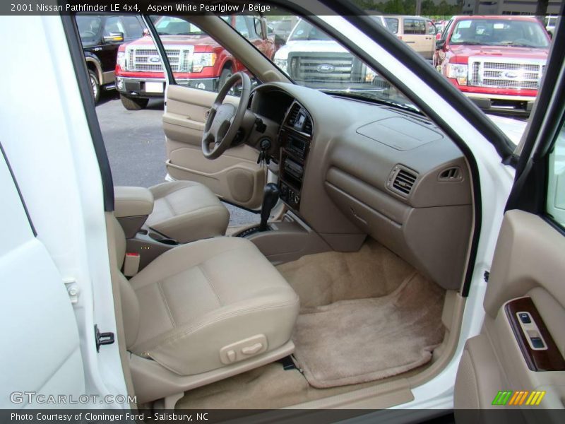 Aspen White Pearlglow / Beige 2001 Nissan Pathfinder LE 4x4