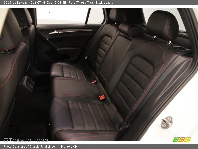 Pure White / Titan Black Leather 2015 Volkswagen Golf GTI 4-Door 2.0T SE