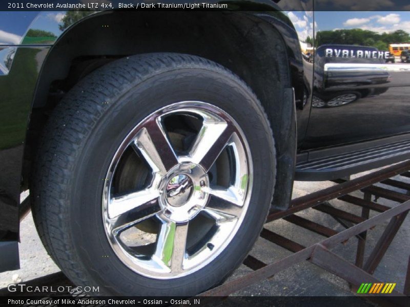 Black / Dark Titanium/Light Titanium 2011 Chevrolet Avalanche LTZ 4x4