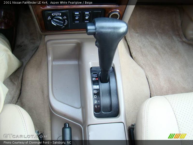 Aspen White Pearlglow / Beige 2001 Nissan Pathfinder LE 4x4