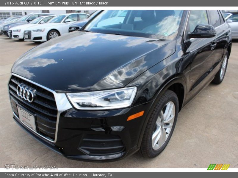 Brilliant Black / Black 2016 Audi Q3 2.0 TSFI Premium Plus