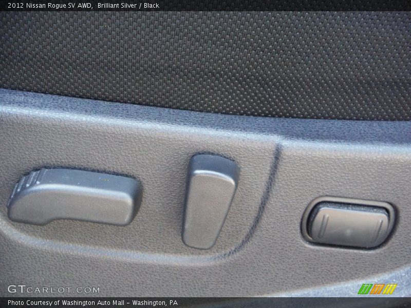 Brilliant Silver / Black 2012 Nissan Rogue SV AWD