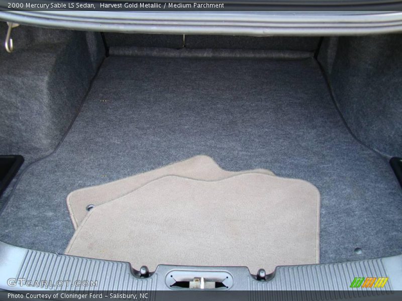 Harvest Gold Metallic / Medium Parchment 2000 Mercury Sable LS Sedan