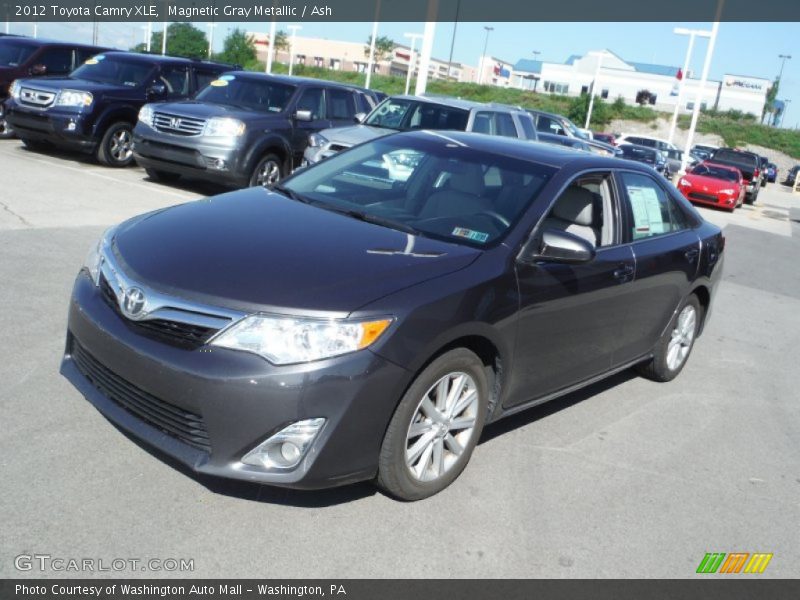 Magnetic Gray Metallic / Ash 2012 Toyota Camry XLE