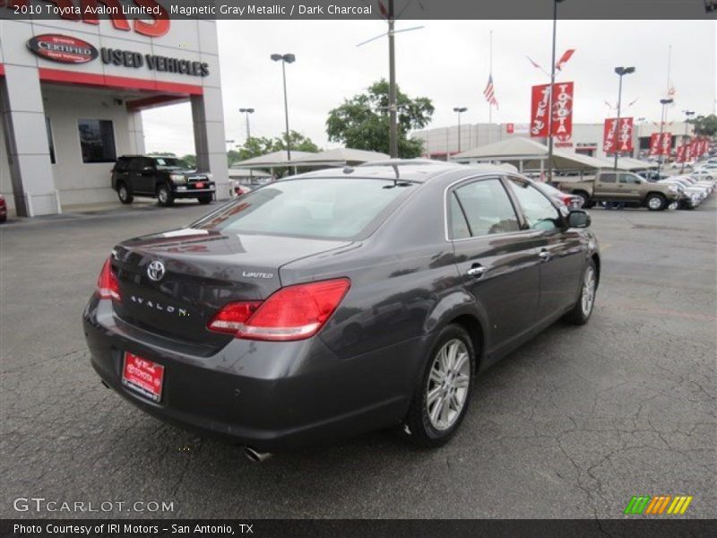 Magnetic Gray Metallic / Dark Charcoal 2010 Toyota Avalon Limited