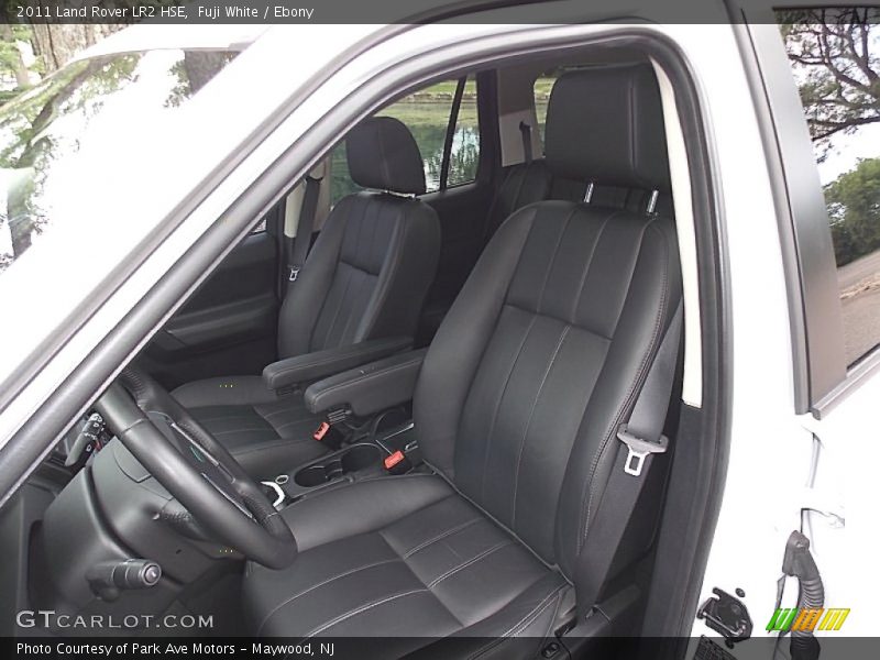 Fuji White / Ebony 2011 Land Rover LR2 HSE