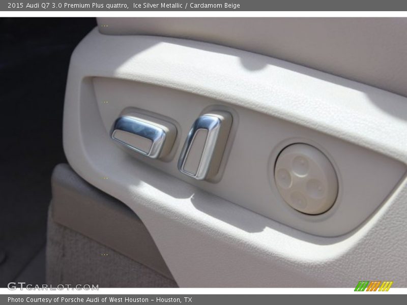 Ice Silver Metallic / Cardamom Beige 2015 Audi Q7 3.0 Premium Plus quattro
