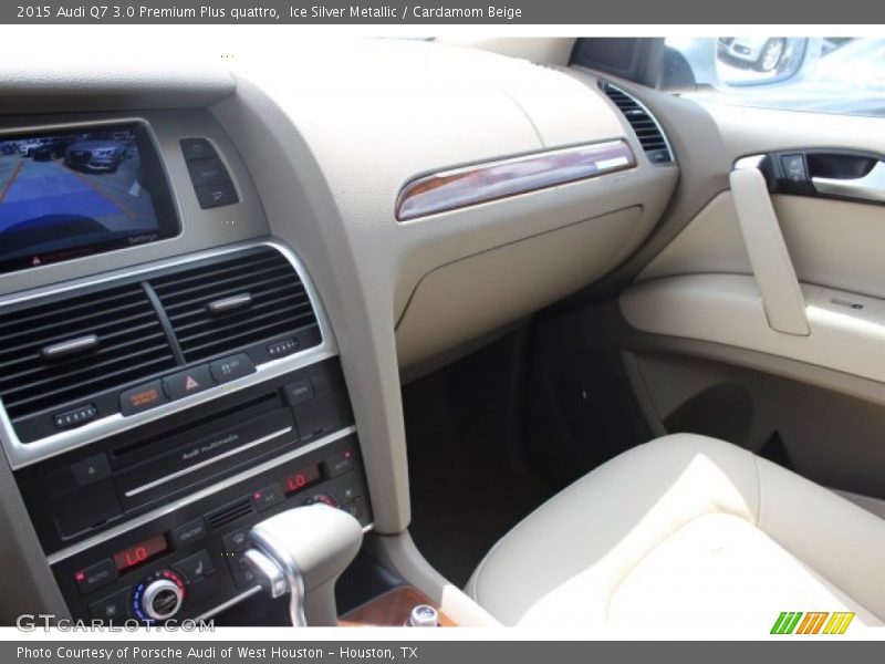 Ice Silver Metallic / Cardamom Beige 2015 Audi Q7 3.0 Premium Plus quattro