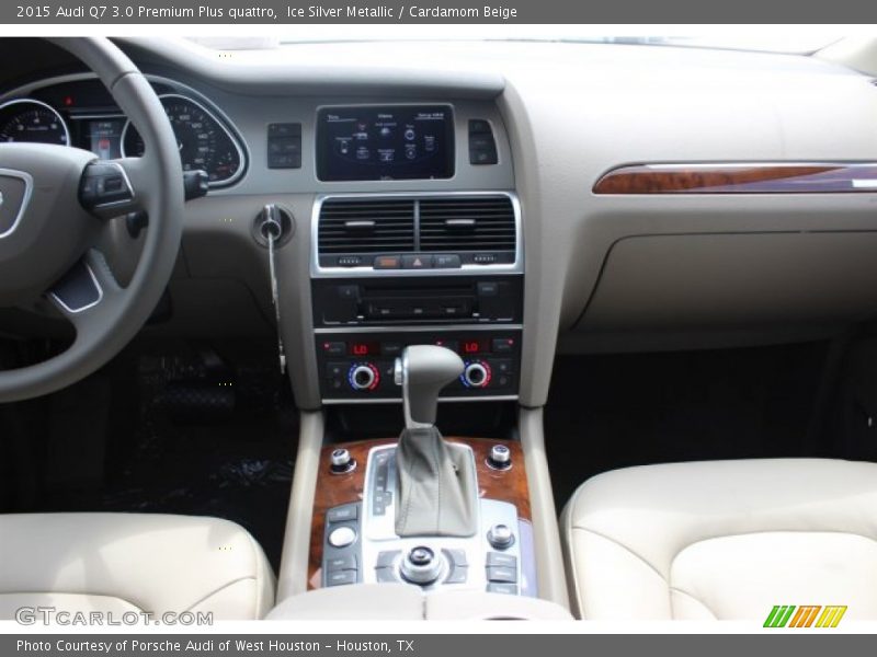 Ice Silver Metallic / Cardamom Beige 2015 Audi Q7 3.0 Premium Plus quattro