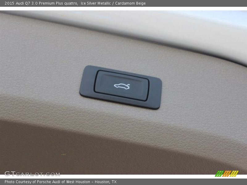 Ice Silver Metallic / Cardamom Beige 2015 Audi Q7 3.0 Premium Plus quattro