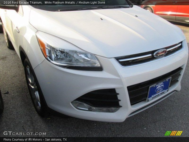 White Platinum Metallic / Medium Light Stone 2016 Ford Escape Titanium