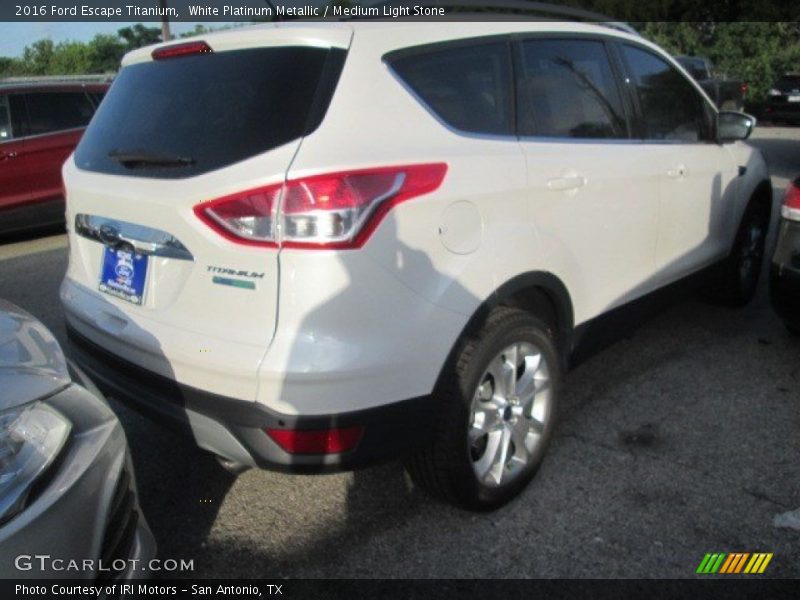 White Platinum Metallic / Medium Light Stone 2016 Ford Escape Titanium