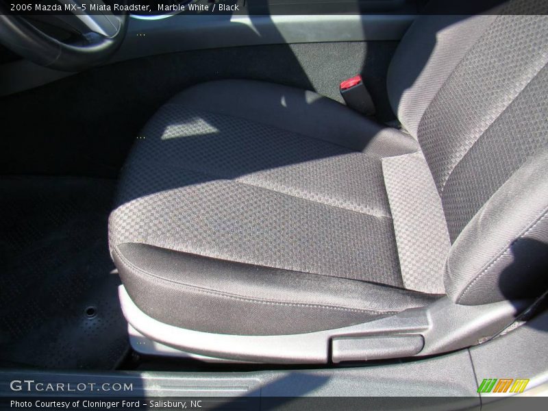 Marble White / Black 2006 Mazda MX-5 Miata Roadster
