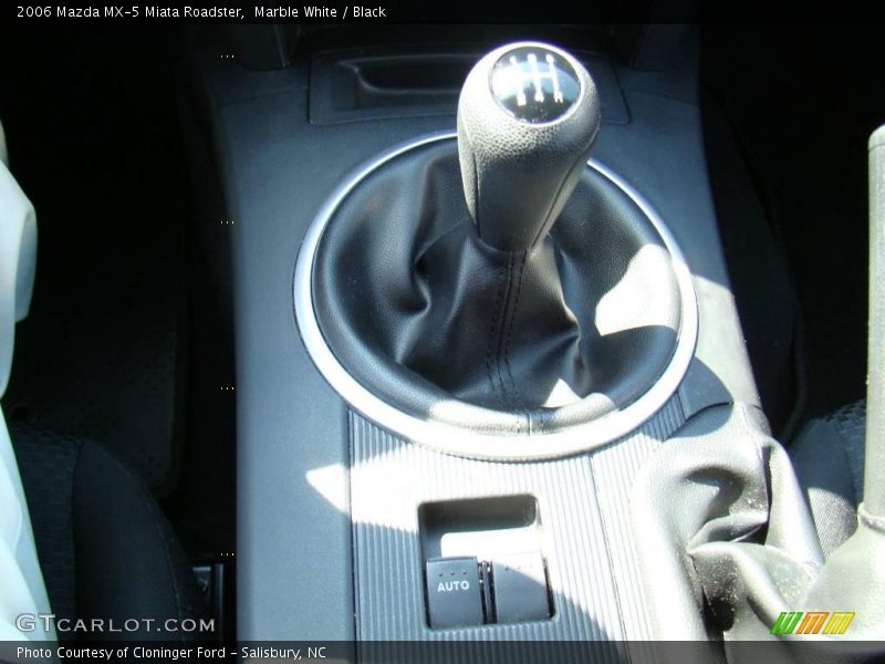 Marble White / Black 2006 Mazda MX-5 Miata Roadster