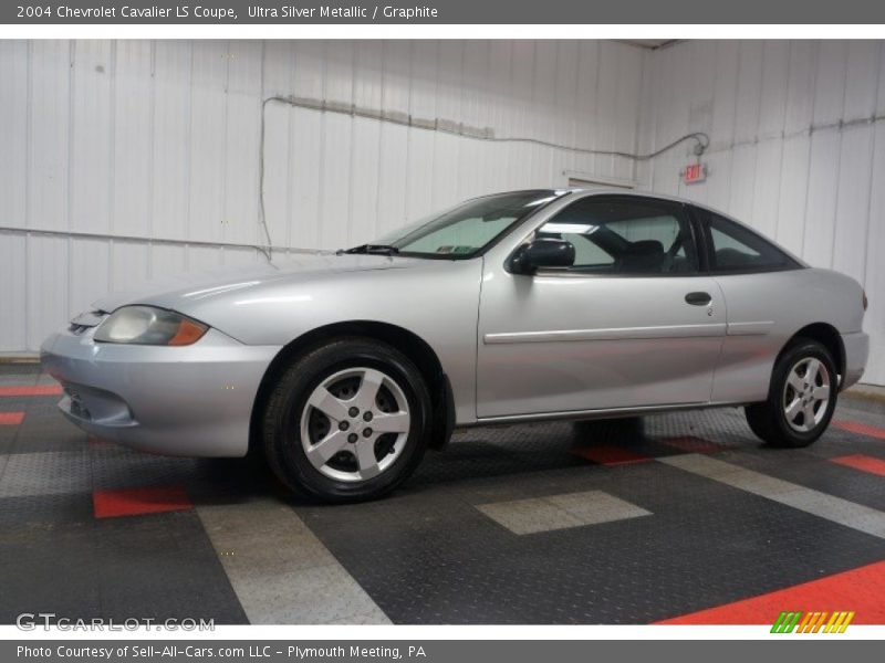 Ultra Silver Metallic / Graphite 2004 Chevrolet Cavalier LS Coupe