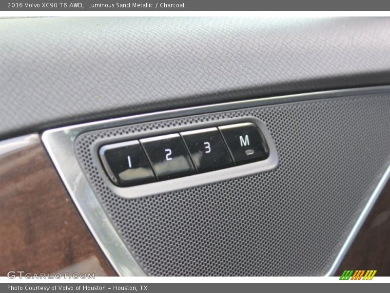 Controls of 2016 XC90 T6 AWD