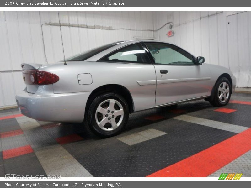 Ultra Silver Metallic / Graphite 2004 Chevrolet Cavalier LS Coupe