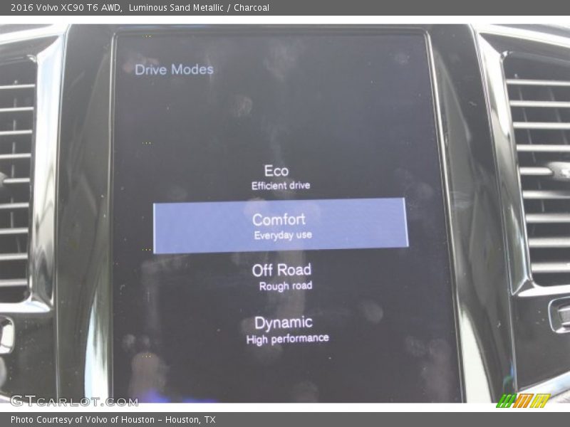 Luminous Sand Metallic / Charcoal 2016 Volvo XC90 T6 AWD