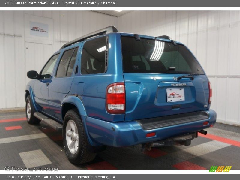 Crystal Blue Metallic / Charcoal 2003 Nissan Pathfinder SE 4x4