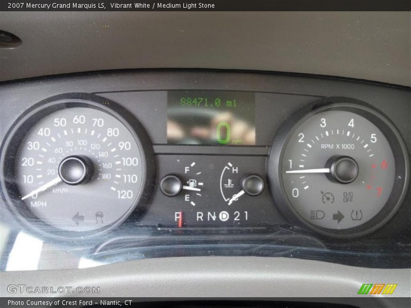 Vibrant White / Medium Light Stone 2007 Mercury Grand Marquis LS