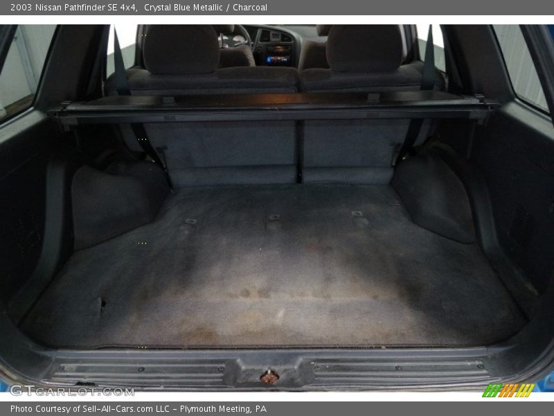 Crystal Blue Metallic / Charcoal 2003 Nissan Pathfinder SE 4x4