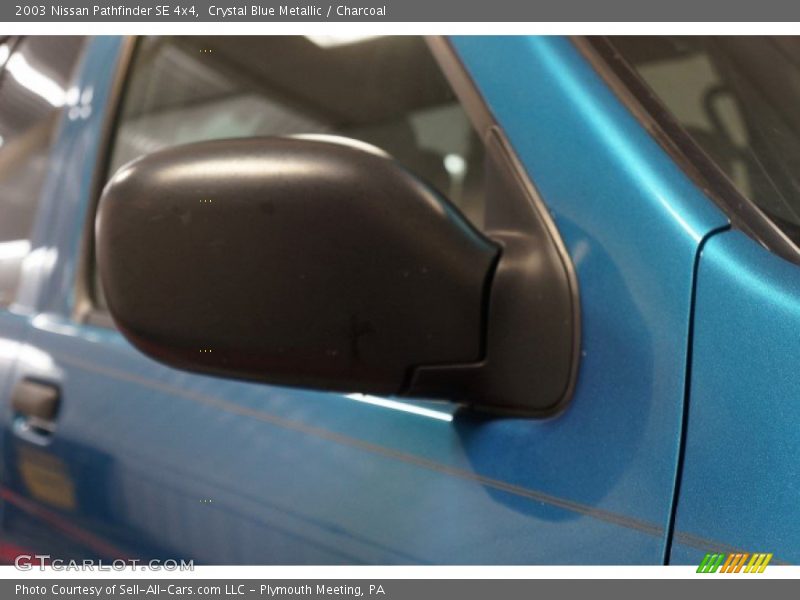Crystal Blue Metallic / Charcoal 2003 Nissan Pathfinder SE 4x4