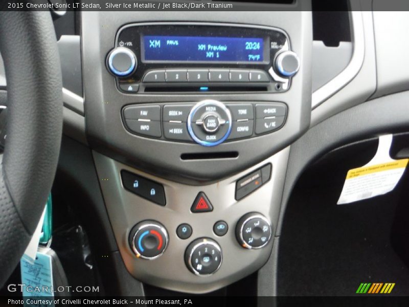 Silver Ice Metallic / Jet Black/Dark Titanium 2015 Chevrolet Sonic LT Sedan