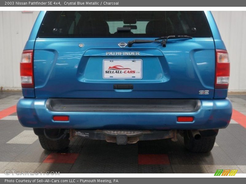 Crystal Blue Metallic / Charcoal 2003 Nissan Pathfinder SE 4x4