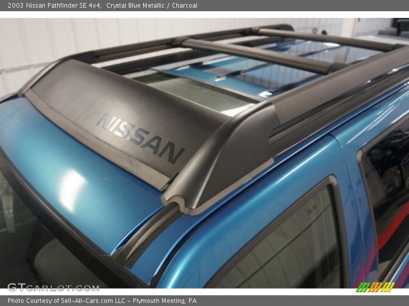 Crystal Blue Metallic / Charcoal 2003 Nissan Pathfinder SE 4x4