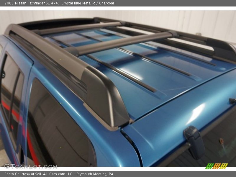 Crystal Blue Metallic / Charcoal 2003 Nissan Pathfinder SE 4x4