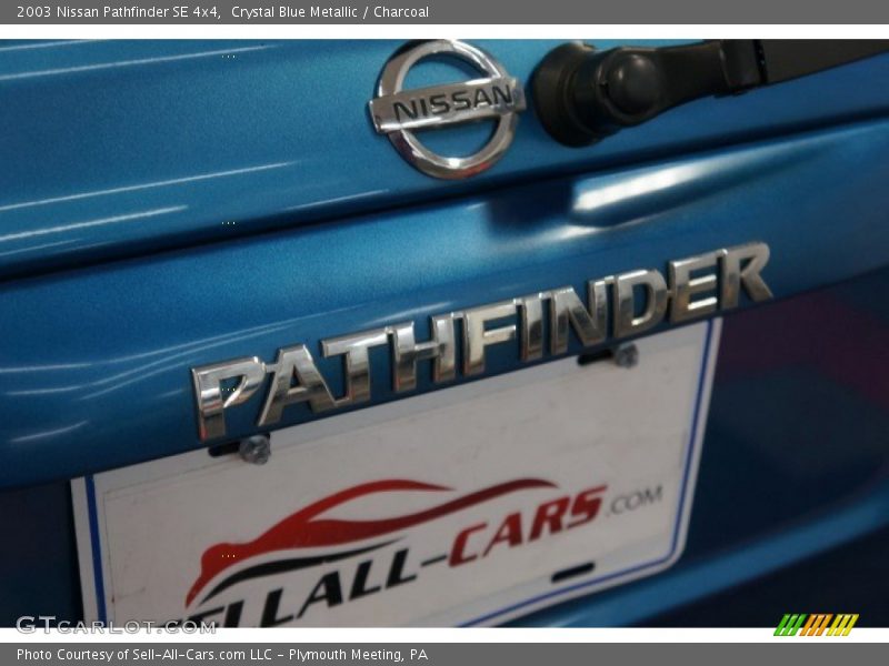 Crystal Blue Metallic / Charcoal 2003 Nissan Pathfinder SE 4x4