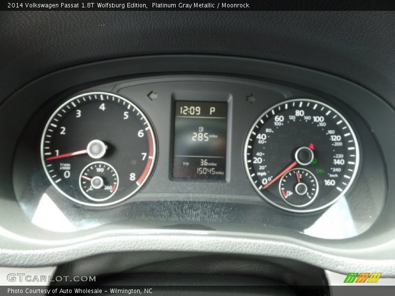 Platinum Gray Metallic / Moonrock 2014 Volkswagen Passat 1.8T Wolfsburg Edition