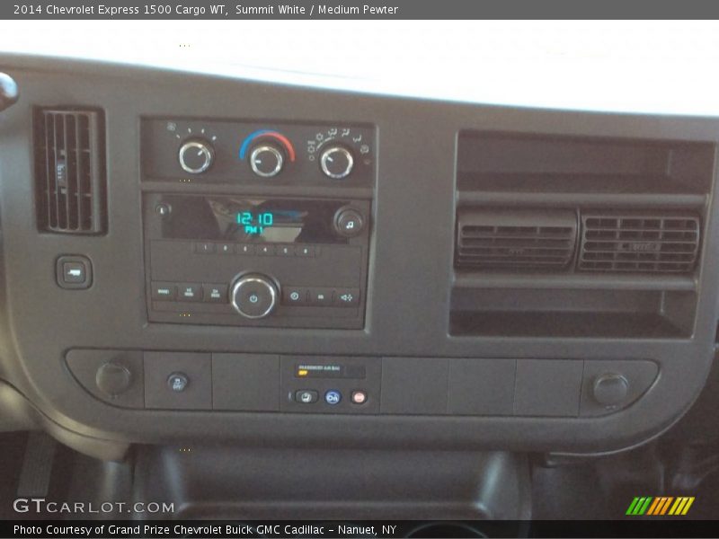 Summit White / Medium Pewter 2014 Chevrolet Express 1500 Cargo WT