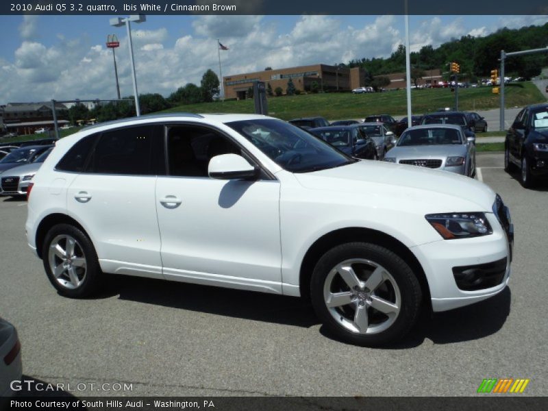Ibis White / Cinnamon Brown 2010 Audi Q5 3.2 quattro