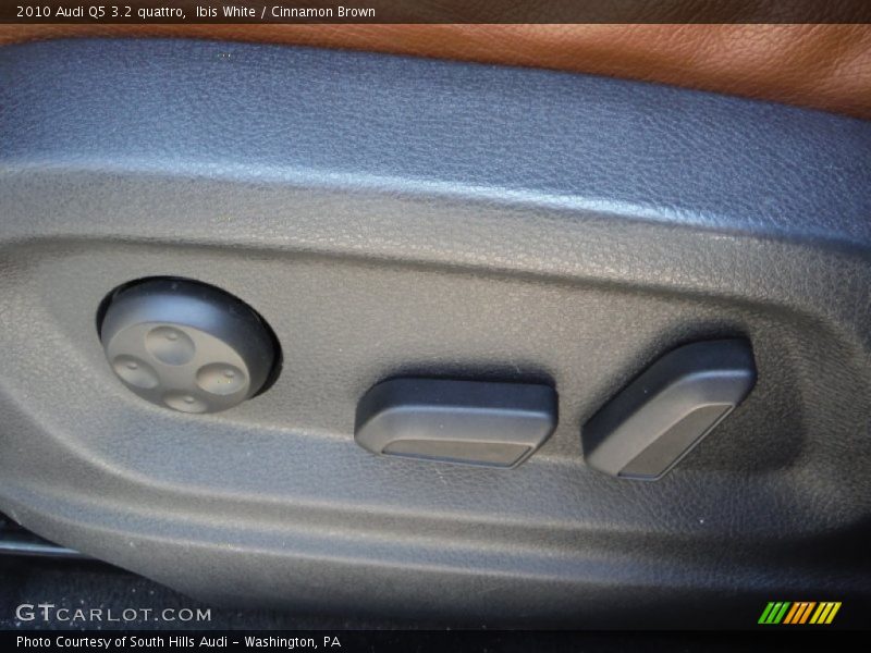Ibis White / Cinnamon Brown 2010 Audi Q5 3.2 quattro