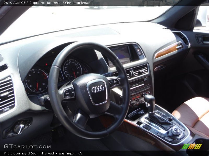 Ibis White / Cinnamon Brown 2010 Audi Q5 3.2 quattro