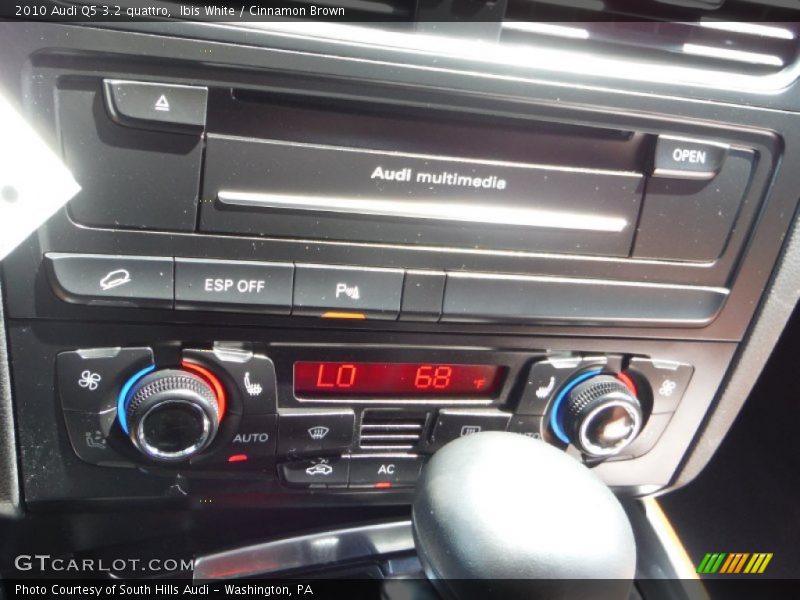 Ibis White / Cinnamon Brown 2010 Audi Q5 3.2 quattro