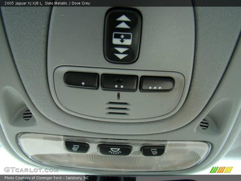 Slate Metallic / Dove Grey 2005 Jaguar XJ XJ8 L