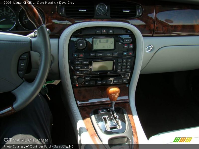 Slate Metallic / Dove Grey 2005 Jaguar XJ XJ8 L