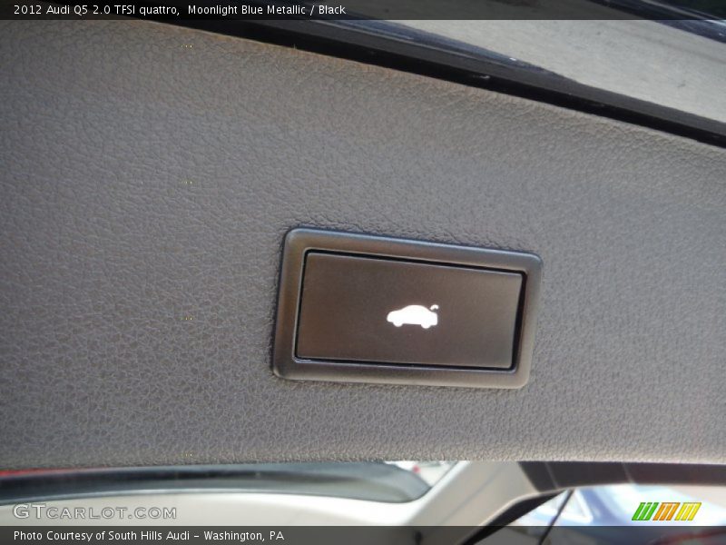 Moonlight Blue Metallic / Black 2012 Audi Q5 2.0 TFSI quattro