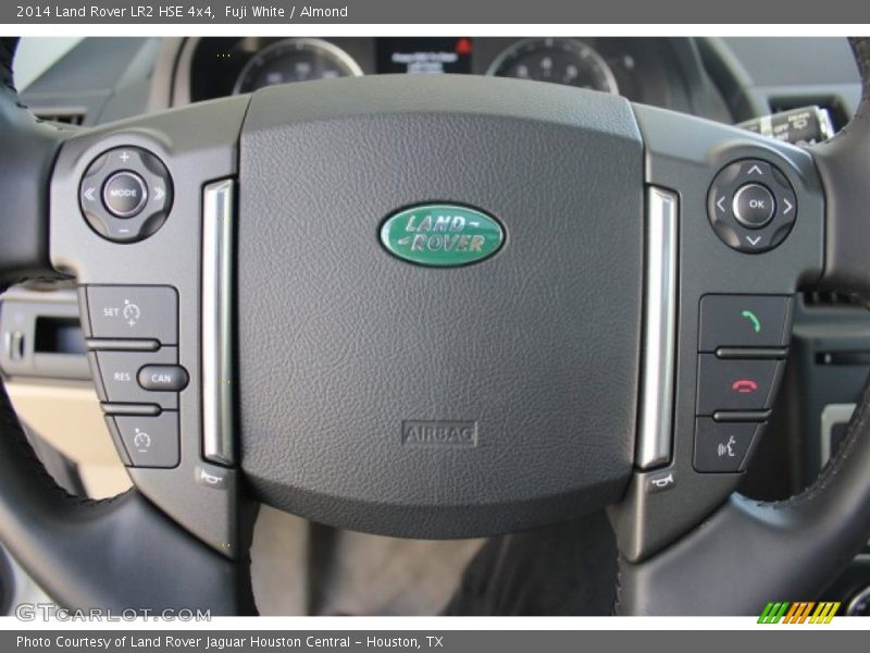 Fuji White / Almond 2014 Land Rover LR2 HSE 4x4