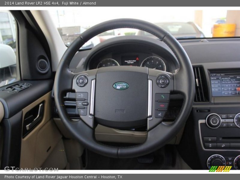Fuji White / Almond 2014 Land Rover LR2 HSE 4x4