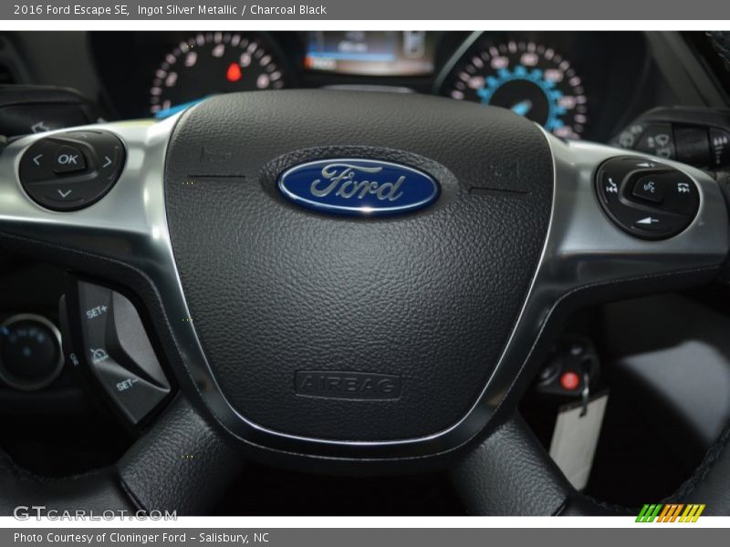  2016 Escape SE Steering Wheel